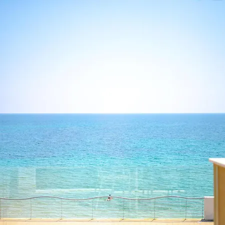 Luxury Appartments In The Villa Sun Located In Avola On Front Of The Sea At 200 Meters About From The Beach With Terrace Of 35 Square Meters With Wonderful Seaview Exterior photo