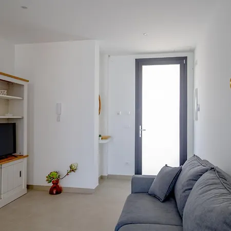 Luxury Appartments In The Villa Sun Located In Avola On Front Of The Sea At 200 Meters About From The Beach With Terrace Of 35 Square Meters With Wonderful Seaview Exterior photo